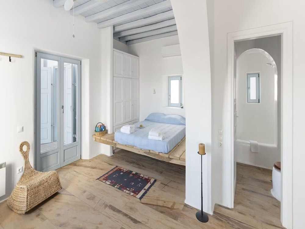Villa With Panoramic sea Views