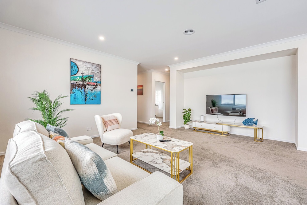 StayAU 5BR Family Getaway GreaterGeelong in Duneed