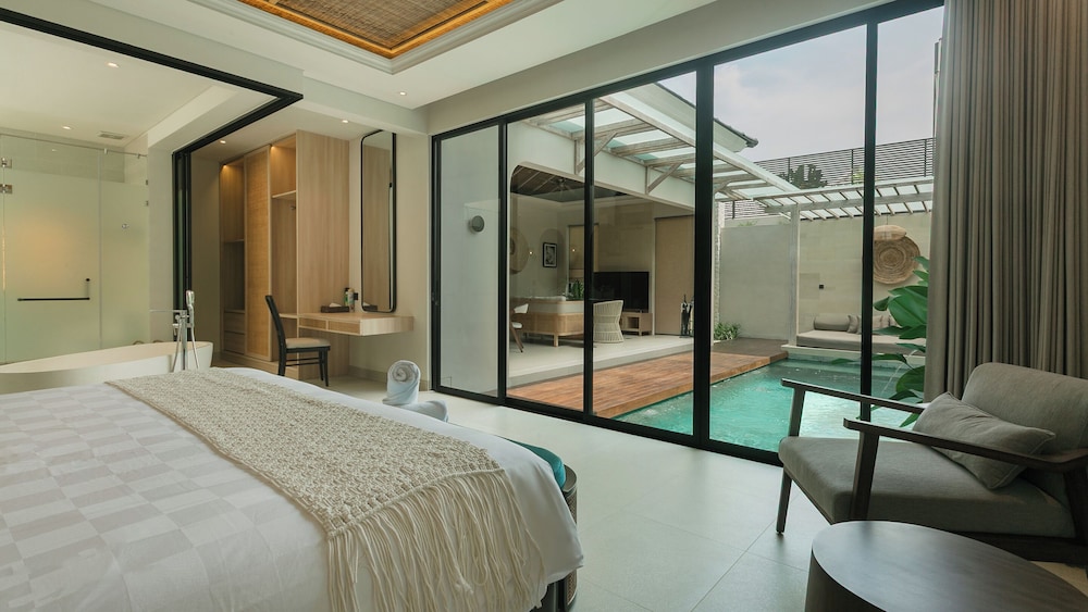 Deneva Villa by Betterplace