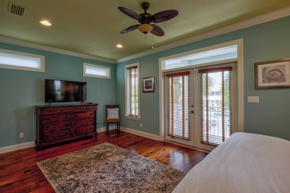 A Piece of Heaven by Avantstay Private Pool, Sleeps 14 Pet-friendly