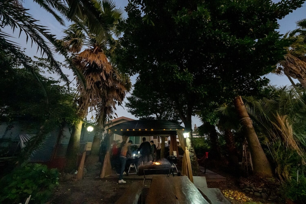 Valley Log Pension