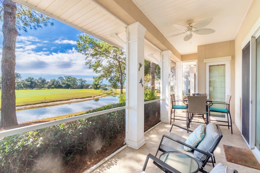 Luxury 3 Bed 3 Bath Resort Beaches Pool Golf