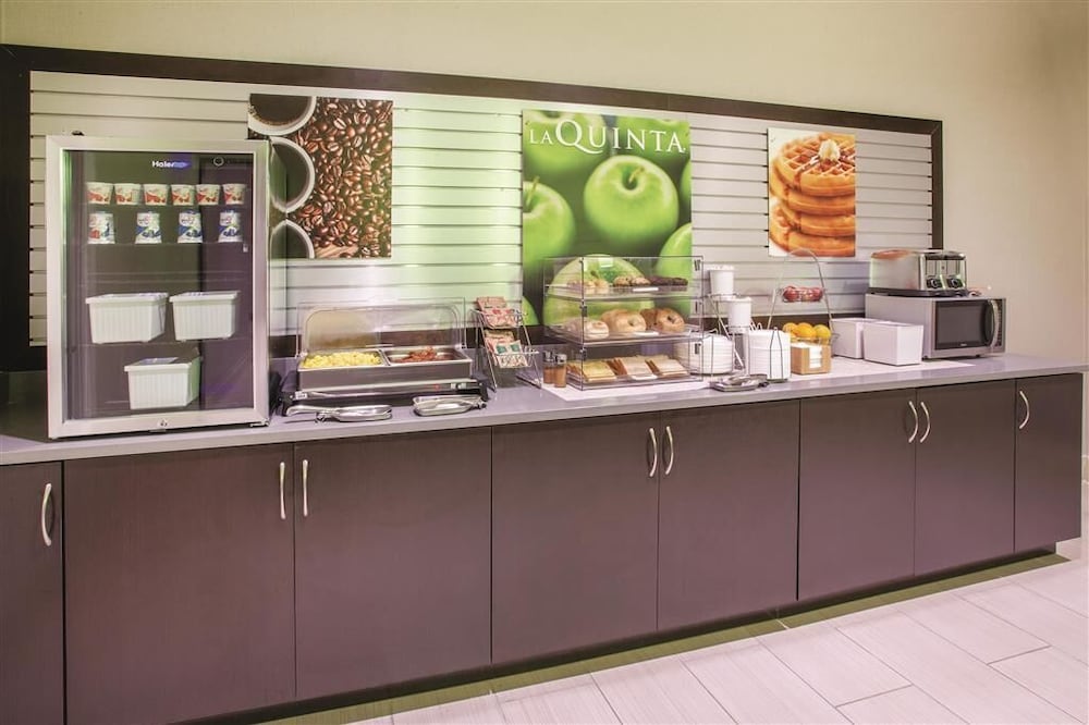 Fairfield Inn & Suites by Marriott Cedar Rapids North