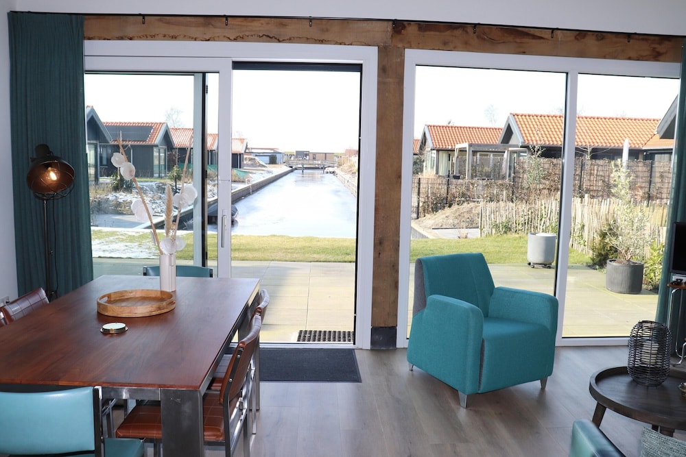 Scenic Stay With Sauna