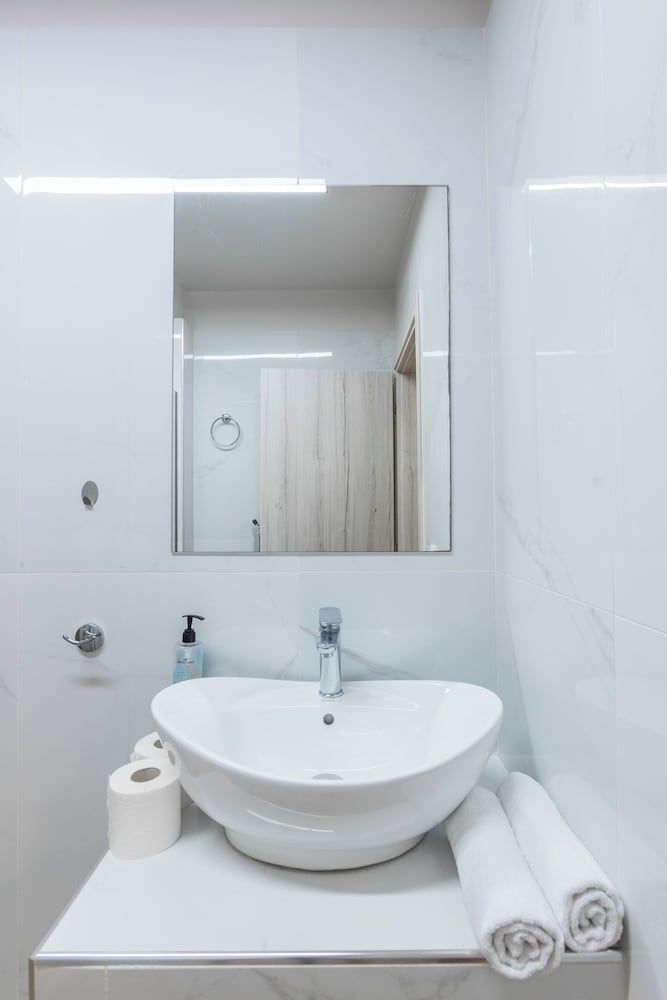 Noima Luxury Suites