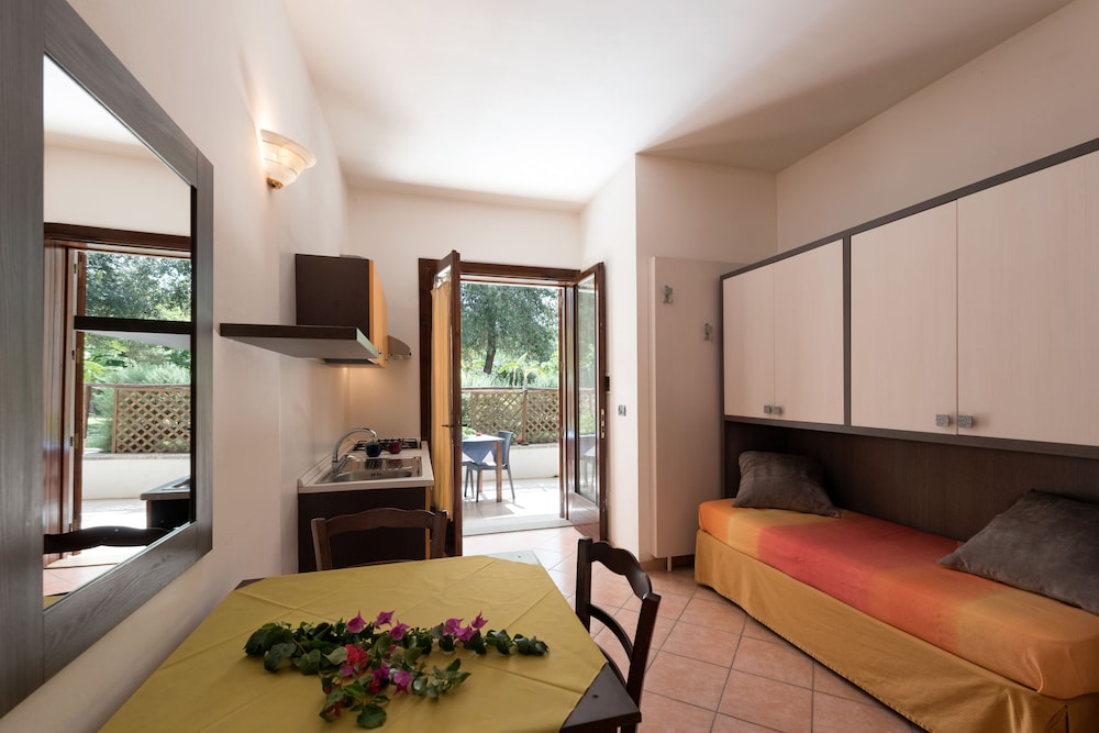 Residence Costa d'Otranto en Otranto — hotel room