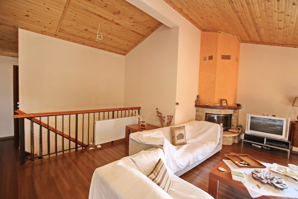 Pantso Villa
