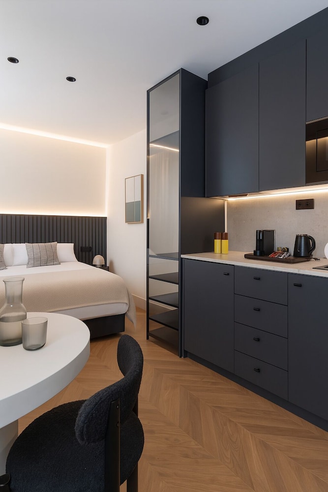 Pacifico Suites near Retiro