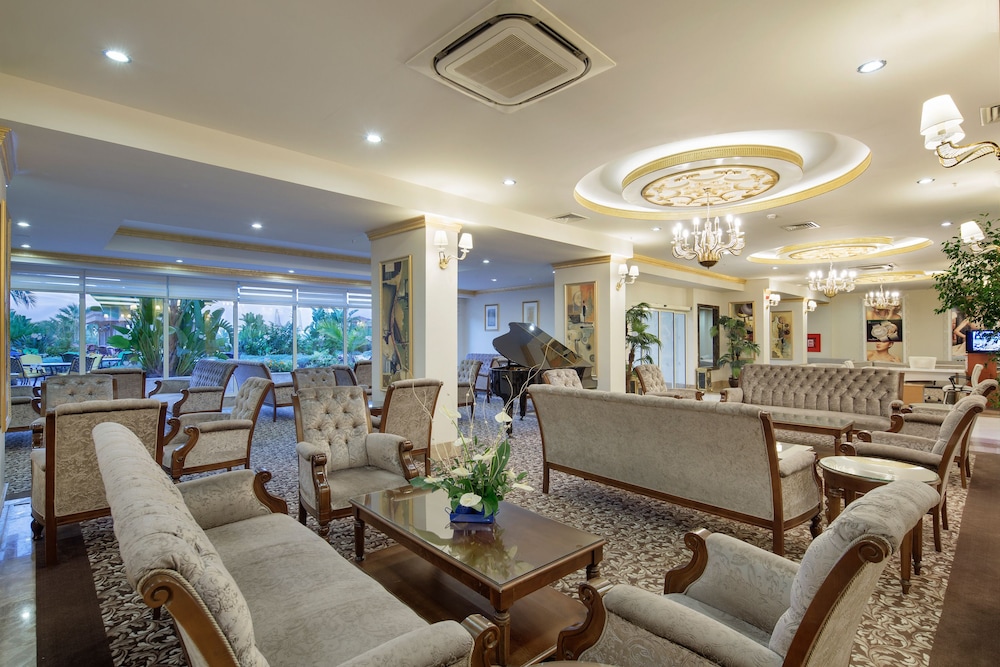 Crystal Tat Beach Pearl Collection view 4