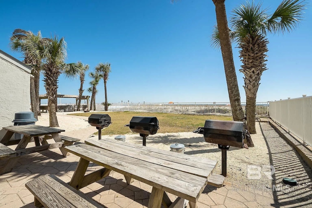 2B 2B Beach Views Best Eats Palmaway