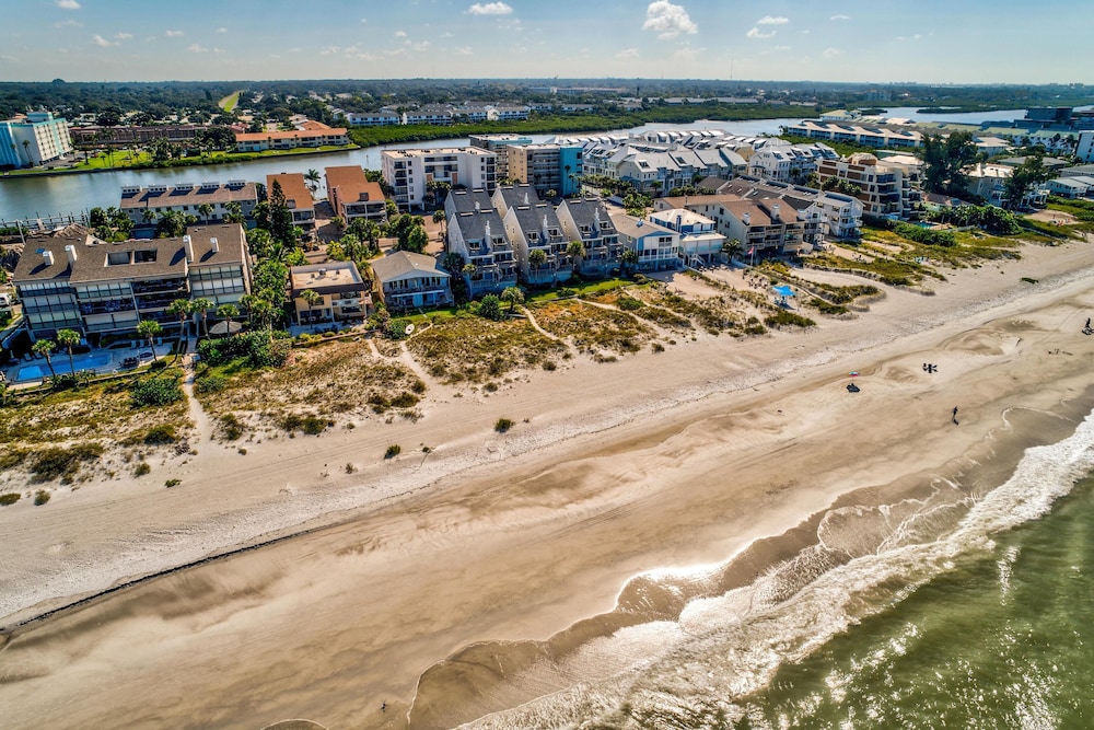 Pelican Pointe 2A