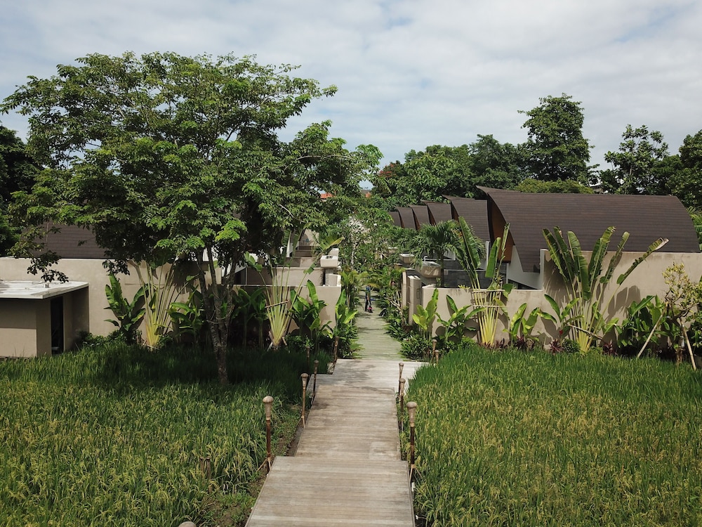 Lalasa Villas - Image 1