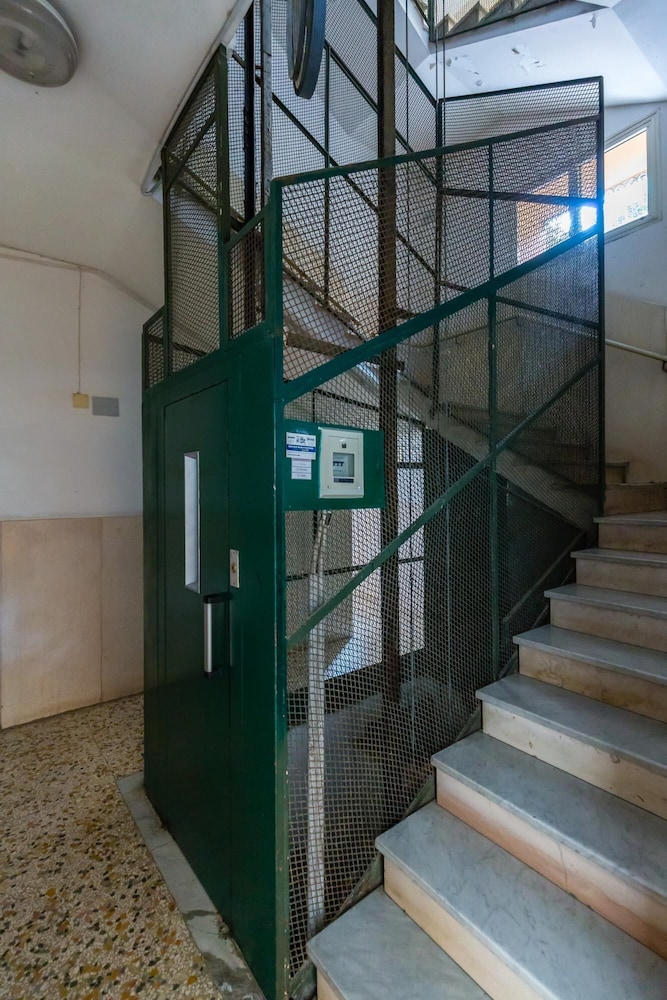 Posillipo Bright Apartment With Parking Space