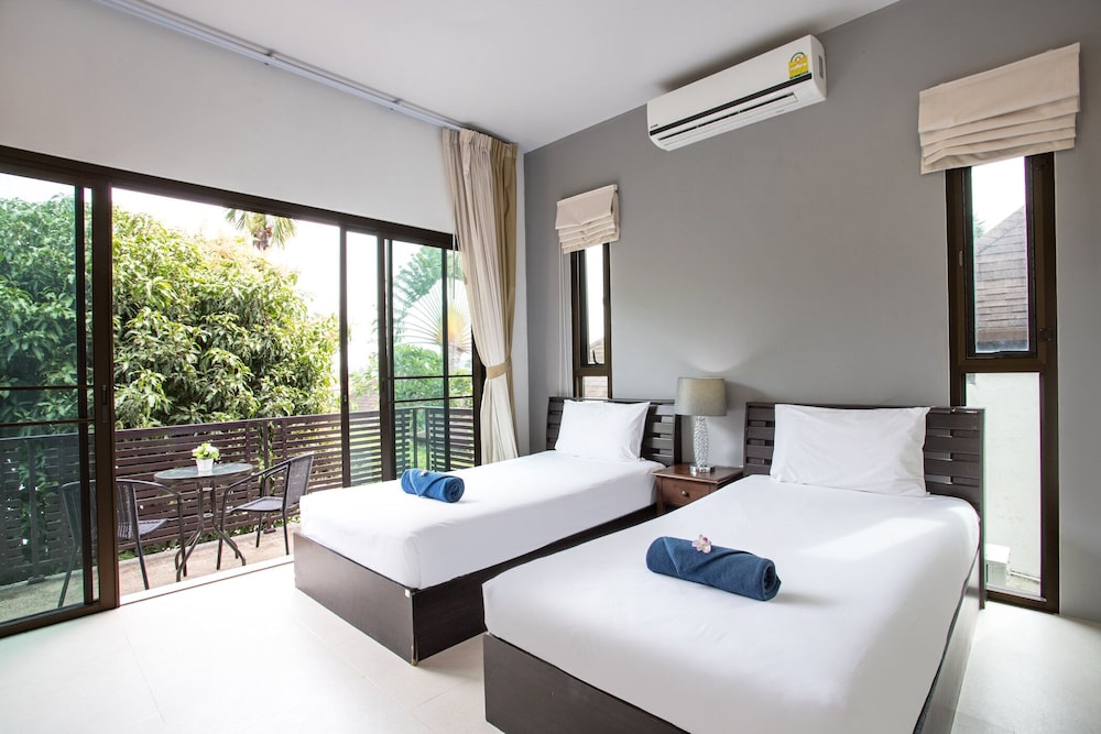 Grand Tropical Pool Villa Oxavia NaiHarn view 4