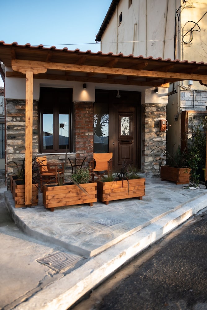 The Lake House Angeliki