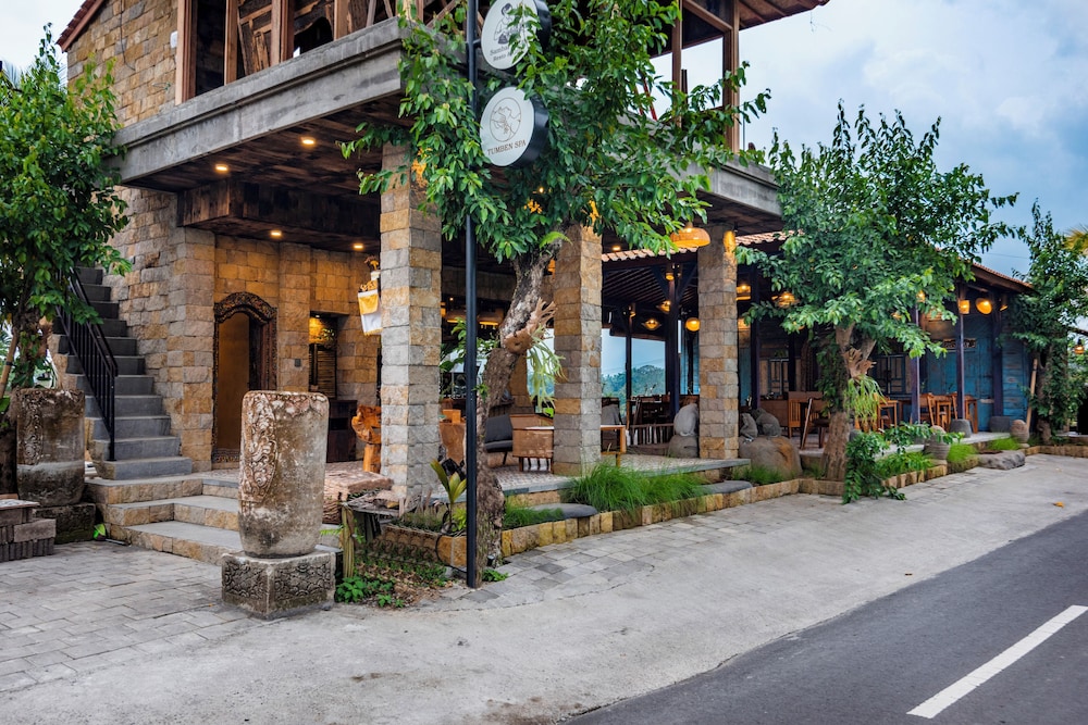 Kamania Villa Ubud by Dhananjaya Hospitality
