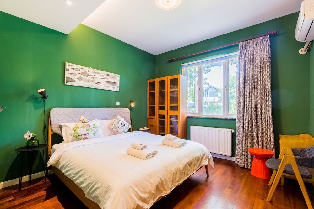 Carnival Villa with 5 BRs