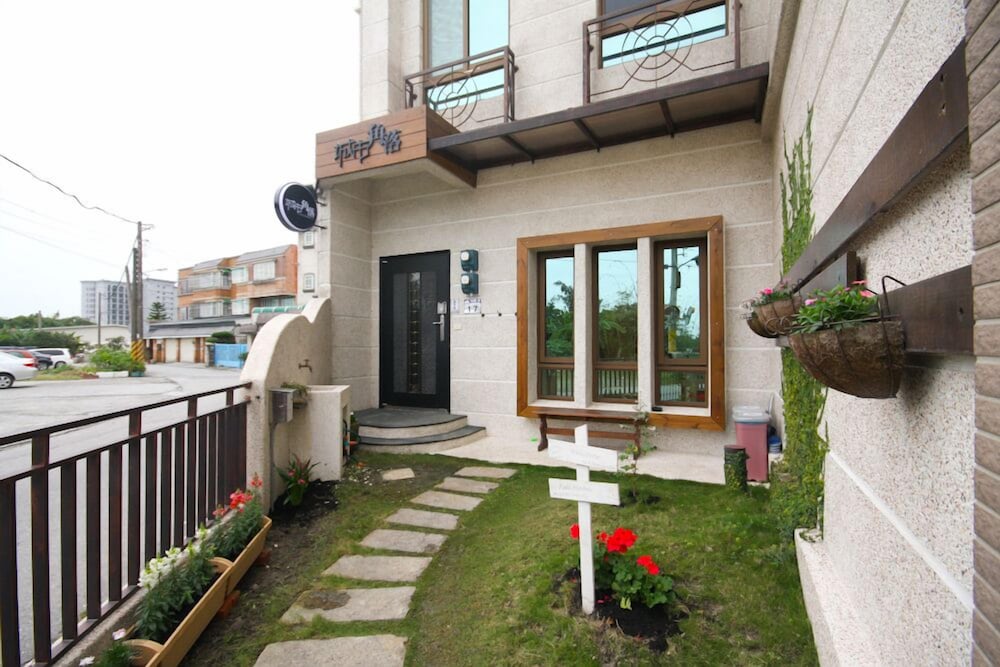 citycornerbnb