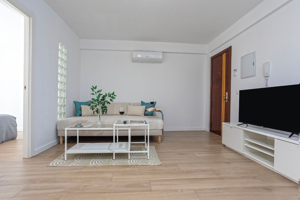 Sunstay Bailen Flat III Malaga