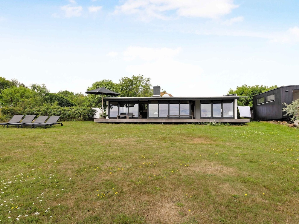 5 Star Holiday Home in Gudhjem