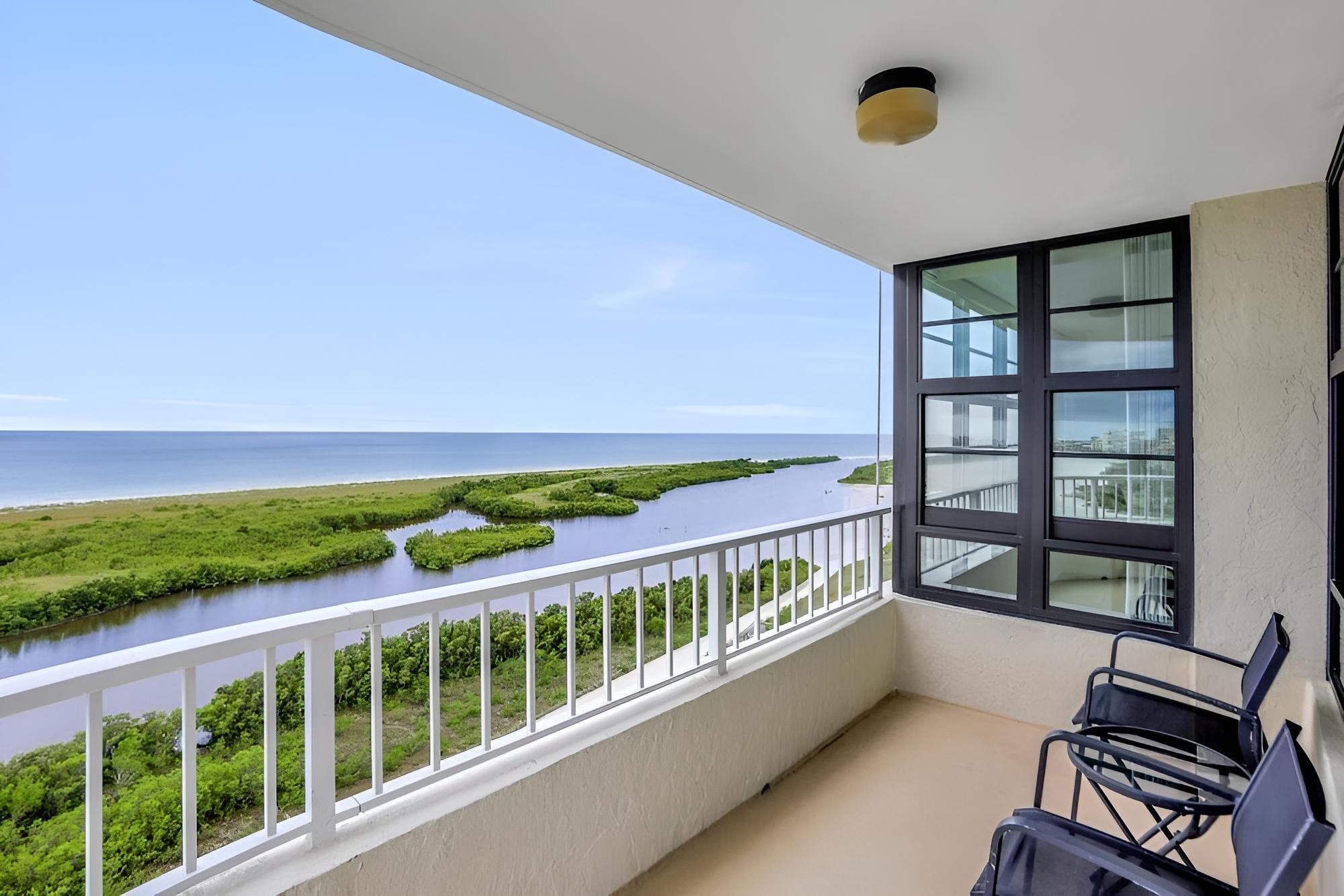 South Seas Tower 4-1711 view 3
