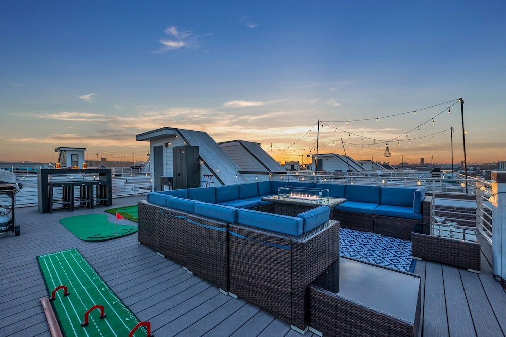 Nashview- Heart of Gulch - 360º Views of Downtown!