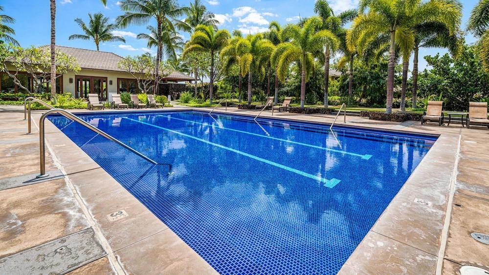 Peaceful Mauna Lani Getaway - Pool, Golf & Private Beach Access - Vrkcv
