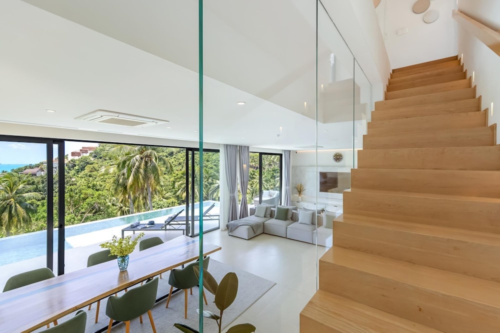 4 Bed SeaView Villa with Breakfast KBR32
