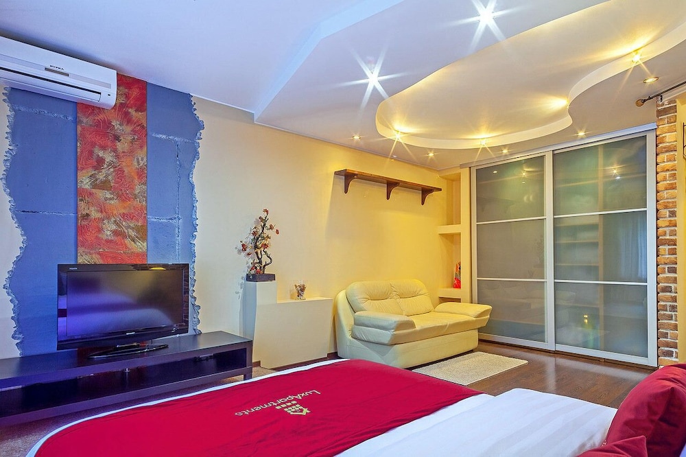 Lux Apartments Bolshoy Tishinskiy lane