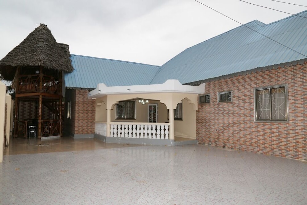 Dalma Lodge