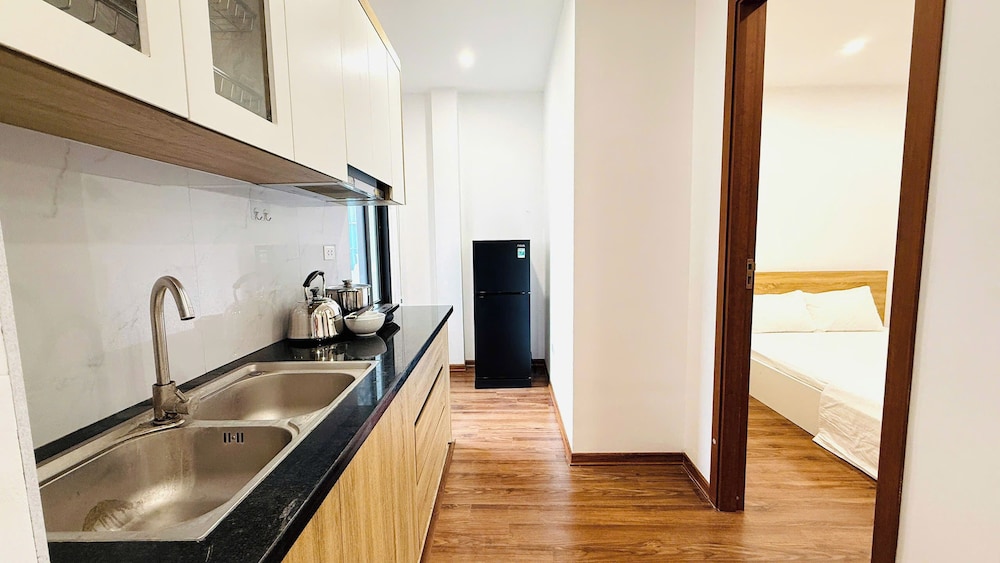 Era Apartment Thinh Hao