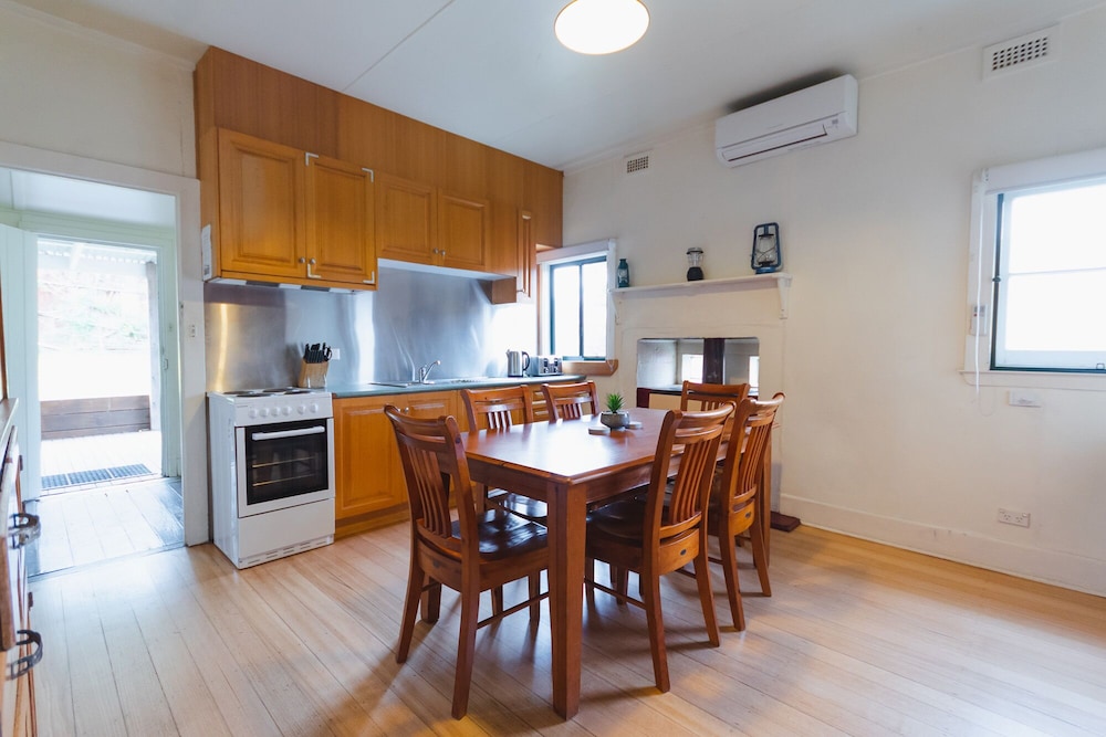 Bruces Waterside Units view 2