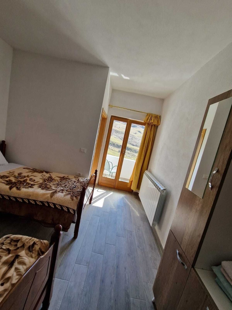 Guest House Korabi