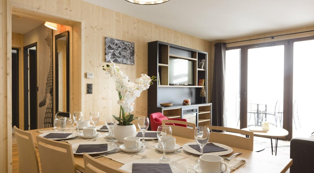 Apartment in Le Corbier With Heated Pool