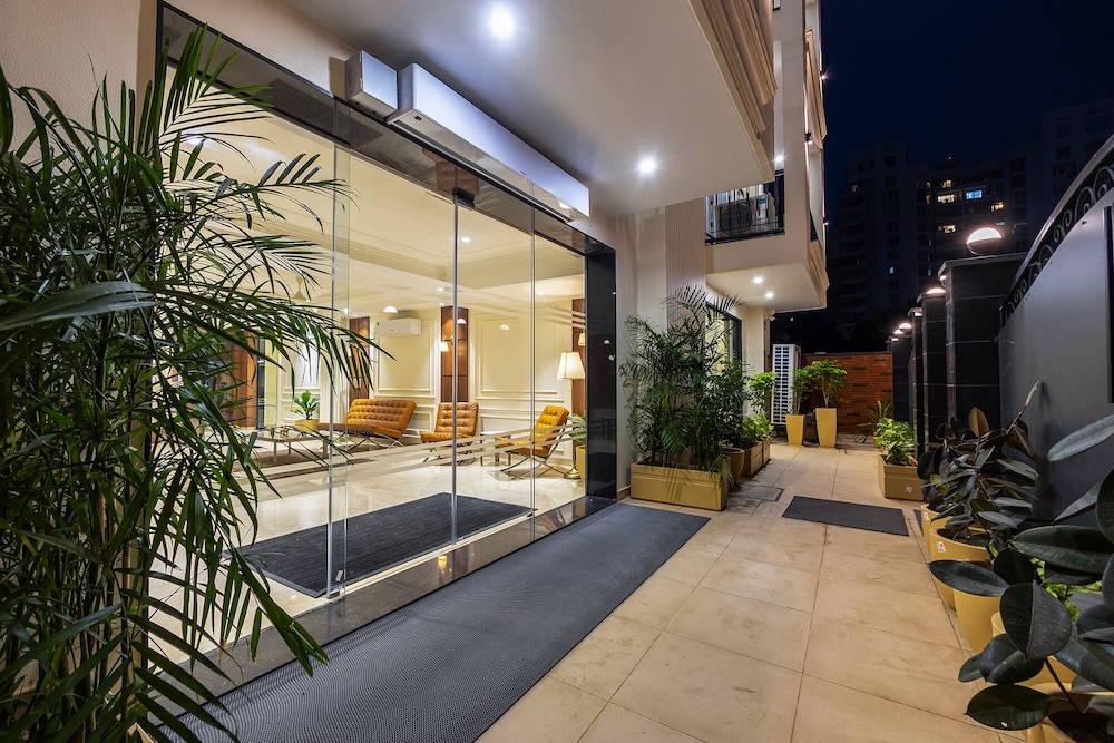 FabHotel Exotica Avenue Apartments
