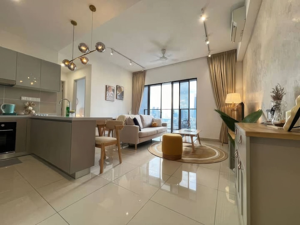 Trion Residence by Emily in Town