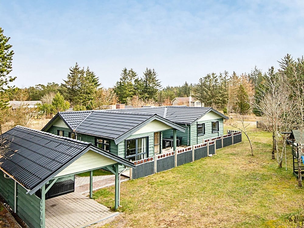 8 Person Holiday Home in Hemmet