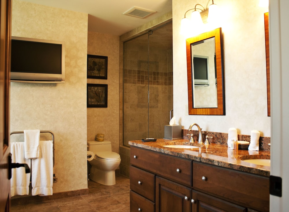 The Mountain Top Inn & Resort
