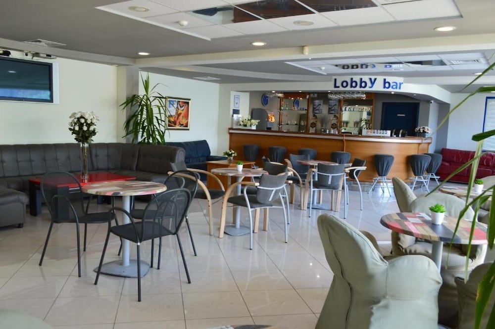 Photo 50