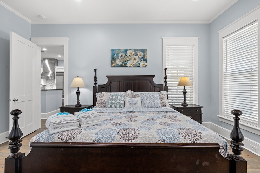 45 Founders Ct view 4