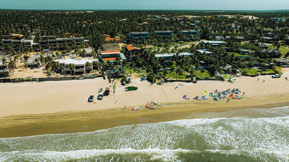 CASA JANJÃO POUSADA & BEACH CLUB