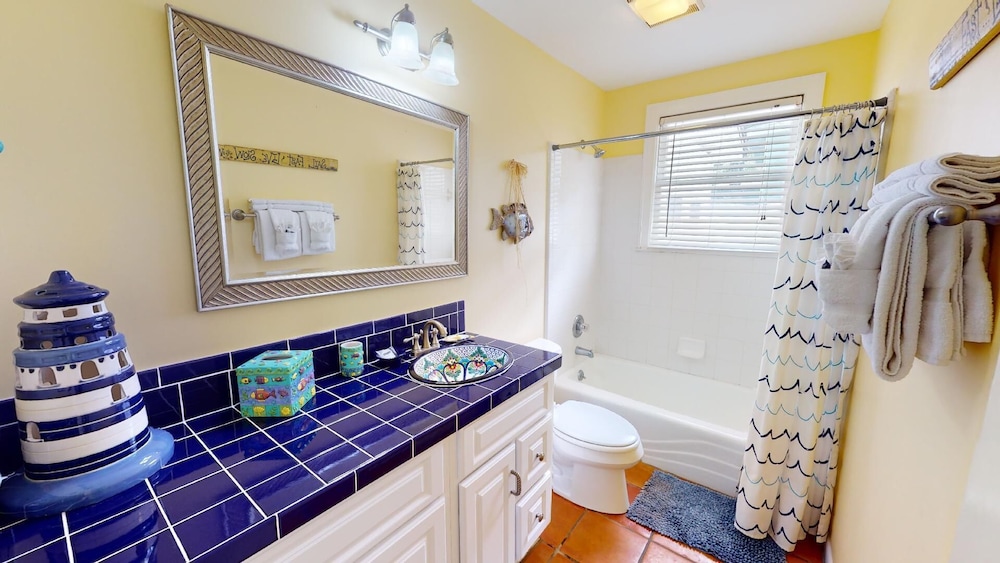 Under The Tybee Sun by Tybee Vacation Rentals