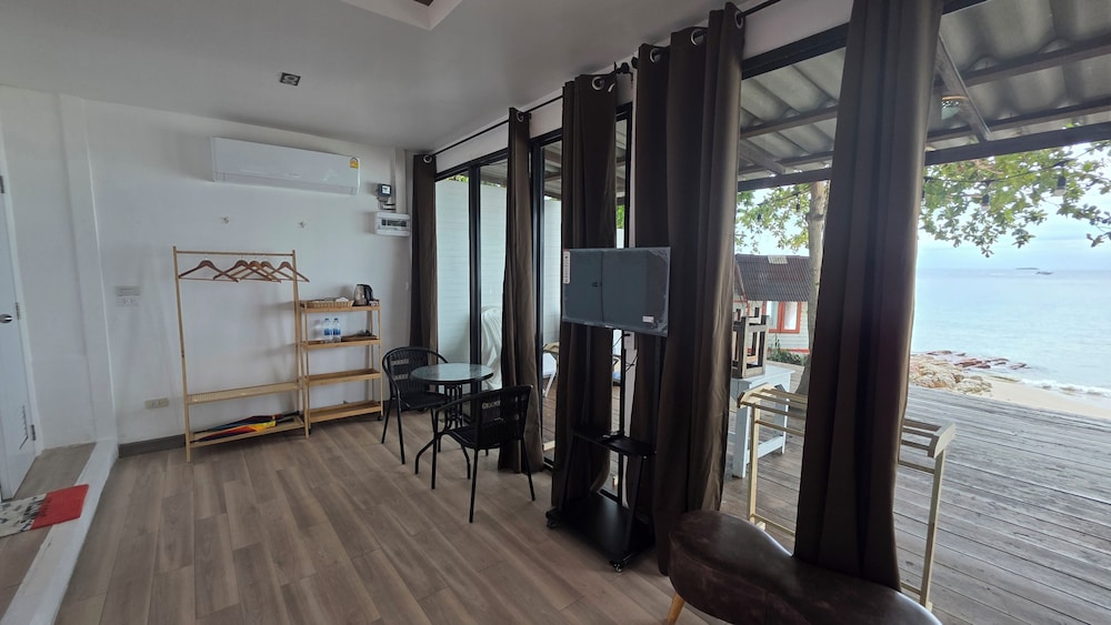 Samed Big Cape Resort