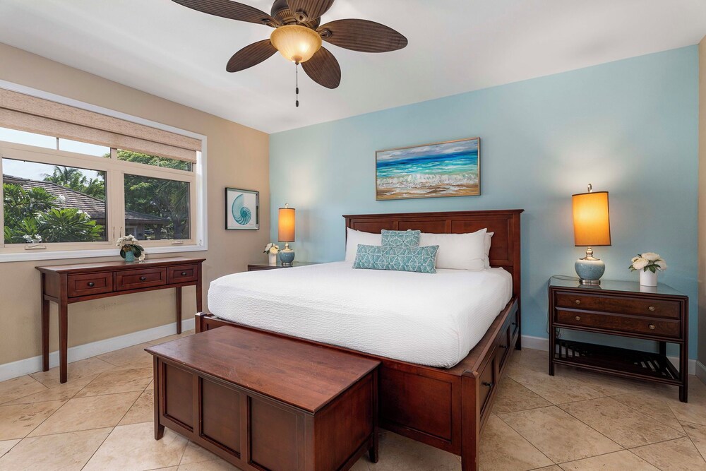Private Beach Access Includes Concierge Outdoor Spacious Lanai!