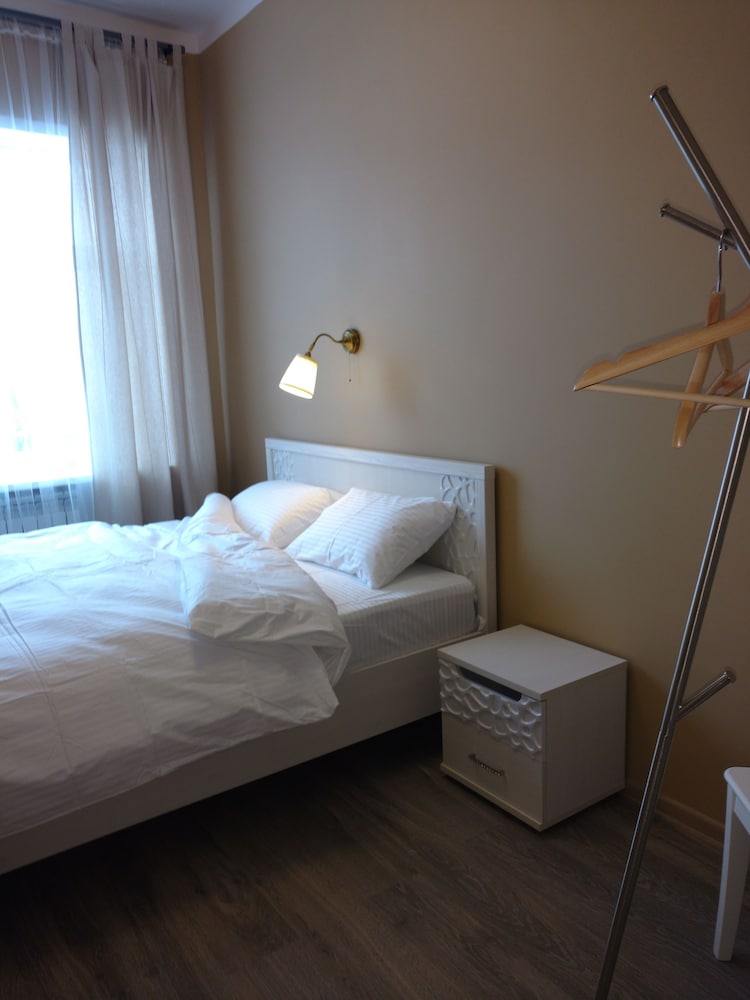 V Ugliche - Hostel