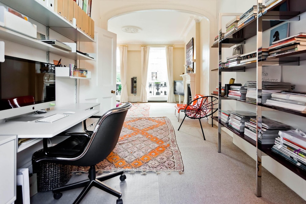 Albion Street by Onefinestay