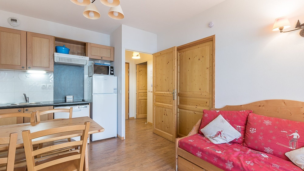 Apartment in Orcieres With Ski Slope Views