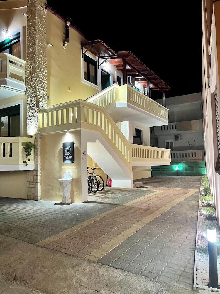 Vasilikis Apartments
