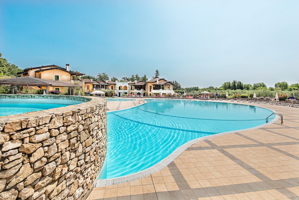 Manerba Resort by Wonderful Italy photo 5