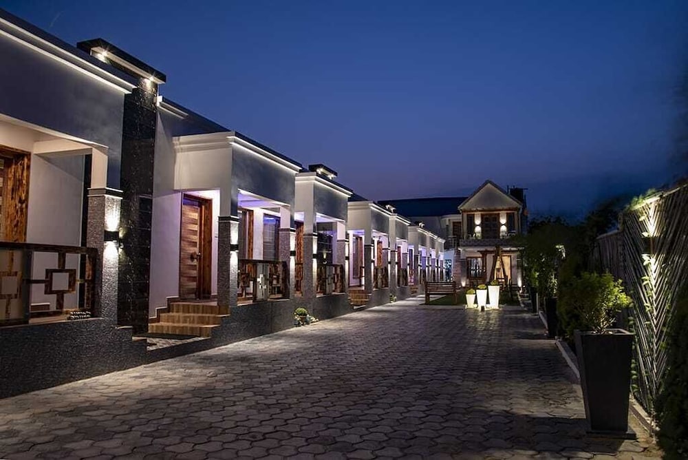 Geetanjali Resort